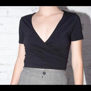 Brandy black Wrap top